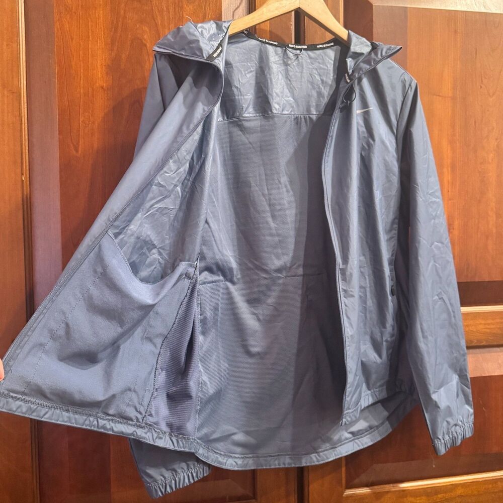 Nike Running Dri-FIT Hooded Windbreaker Jacket Blue Gray Full Zip Women's Small - Picture 14 of 16
